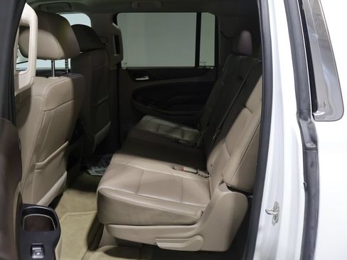 Used 2016 Chevrolet Suburban LT AWD/4WD image 17