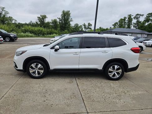Used 2019 Subaru Ascent Premium AWD/4WD image 4
