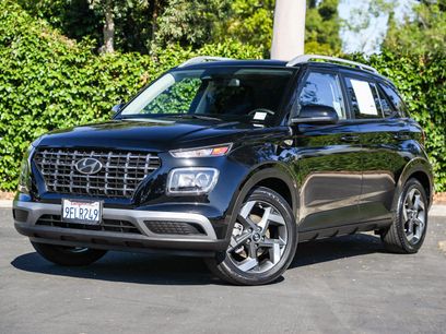 Used 2023 Hyundai Venue SEL