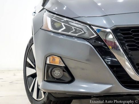 Used 2019 Nissan Altima 2.5 SV image 6