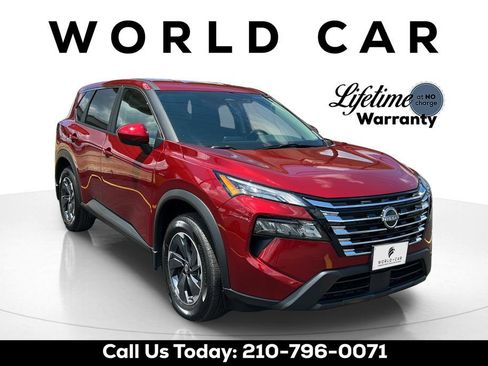 Used 2026 Nissan Rogue SV FWD image 1