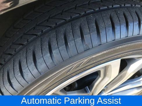 Certified 2019 GMC Terrain Denali w/ Advanced Safety Package AWD/4WD image 25