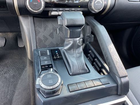 Used 2024 Toyota Tacoma SR5 image 15