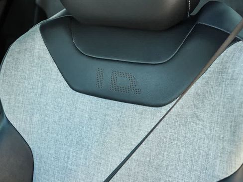 Used 2023 Volkswagen ID.4 Pro RWD image 22