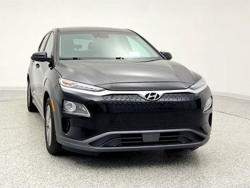 Used 2021 Hyundai Kona Ultimate w/ Cargo Package image 2