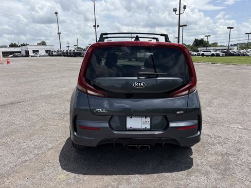 Used 2021 Kia Soul Turbo FWD image 6