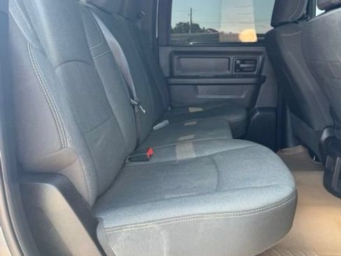 Used 2024 RAM 2500 Tradesman w/ Chrome Appearance Group AWD/4WD image 15