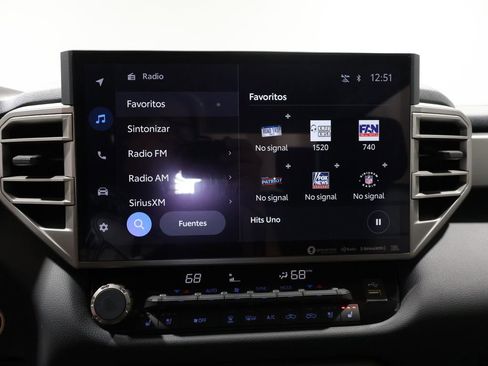 Used 2023 Toyota Tundra Limited image 23