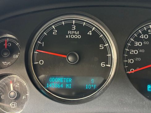 Used 2013 GMC Yukon Denali image 36