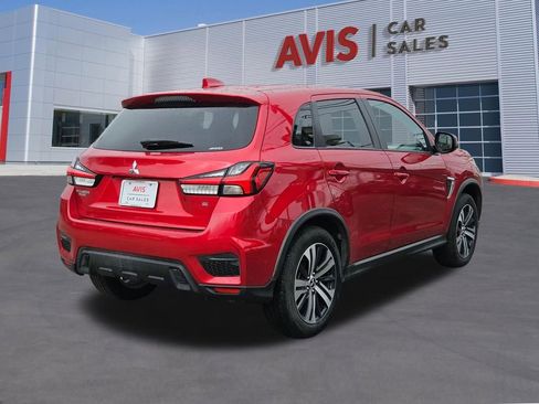Used 2025 Mitsubishi Outlander Sport SE AWD/4WD image 6