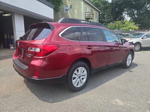 Used 2015 Subaru Outback 2.5i Premium AWD/4WD image 16