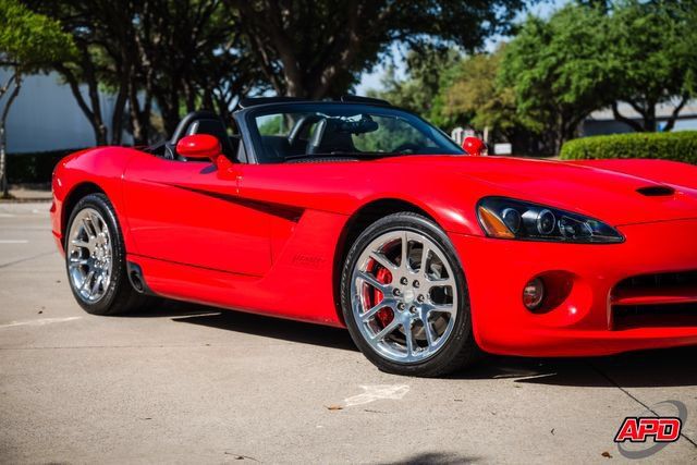 Used 2004 Dodge Viper SRT-10 RWD image 39