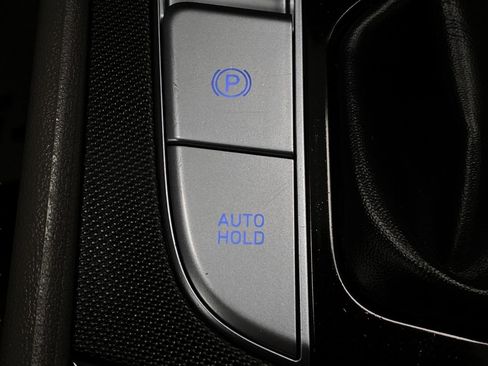 Certified 2025 Hyundai Elantra SEL FWD image 27