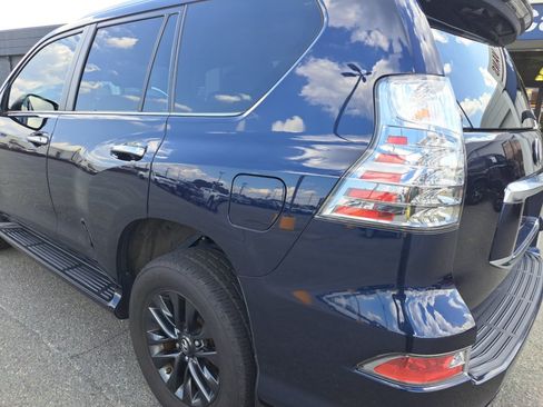 Used 2021 Lexus GX 460 Premium w/ Premium Package AWD/4WD image 24
