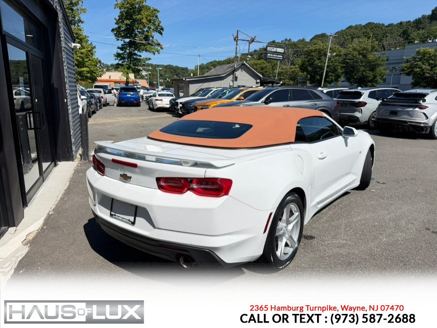 Used 2020 Chevrolet Camaro LT RWD image 3