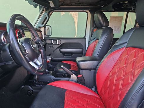 Used 2018 Jeep Wrangler Unlimited Rubicon image 22