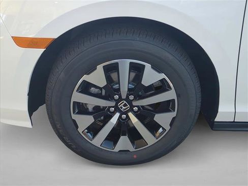 New 2026 Honda Odyssey EX-L image 10