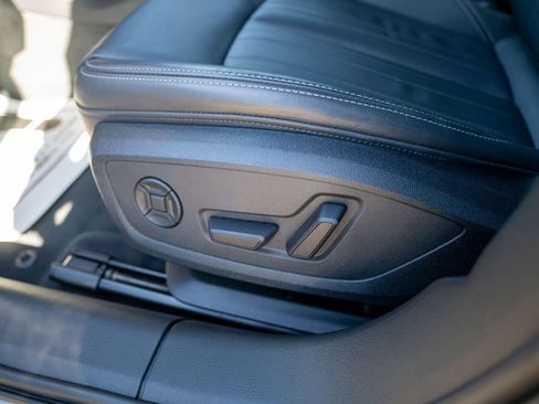 Used 2024 Audi A6 2.0T Premium image 18