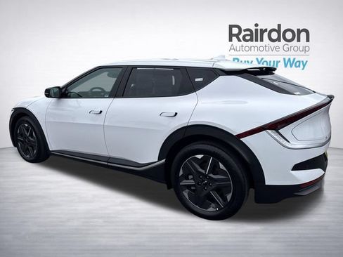 Used 2025 Kia EV6 Light RWD image 7