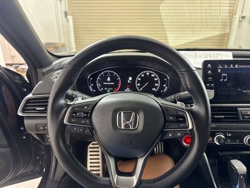Used 2022 Honda Accord Sport image 29