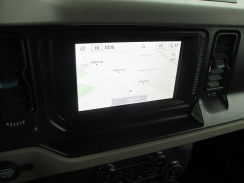 Used 2022 Ford Bronco Wildtrak image 22