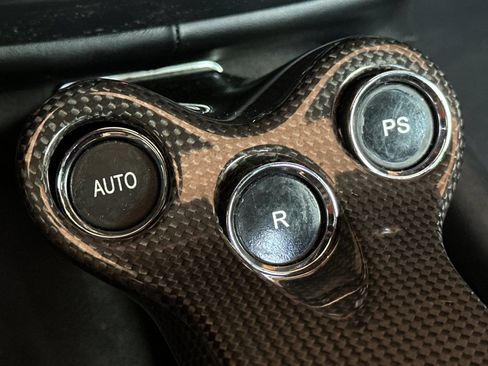 Used 2012 Ferrari California RWD image 36