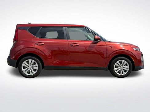 Certified 2021 Kia Soul LX FWD image 9