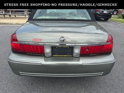 Used 2002 Mercury Grand Marquis GS image 4