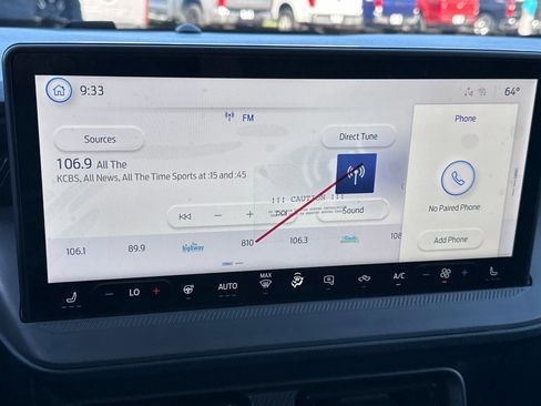 New 2025 Ford Maverick XLT w/ XLT Luxury Package image 16