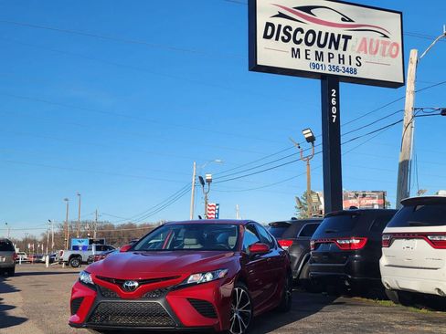 Used 2020 Toyota Camry SE image 15