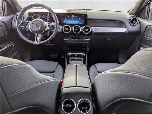 Certified 2026 Mercedes-Benz GLB 250 GLB 250 image 22
