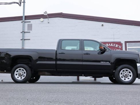 Used 2017 Chevrolet Silverado 3500 W/T w/ WT Fleet Convenience Package AWD/4WD image 1