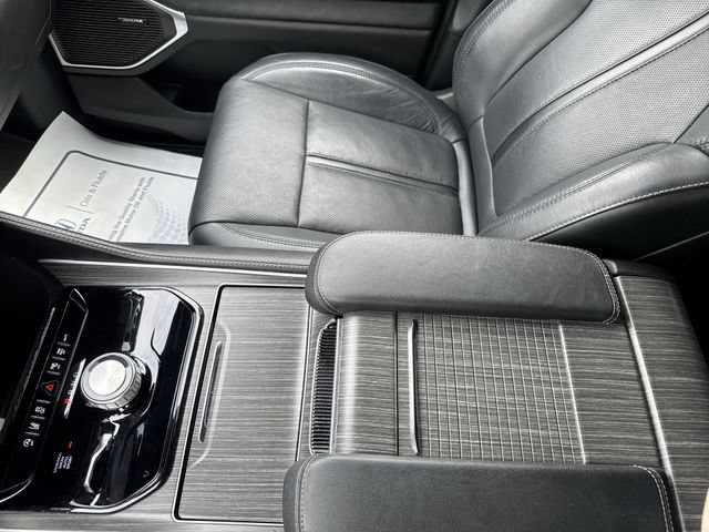 Used 2024 Jeep Wagoneer Series II w/ Flexible Seating Group AWD/4WD image 25