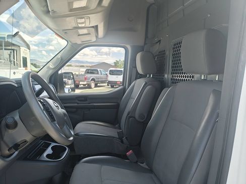 Used 2020 Nissan NV 2500 S RWD image 16