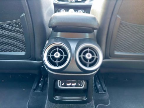 Used 2021 Alfa Romeo Stelvio Ti Sport AWD/4WD image 25