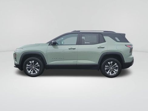 New 2026 Chevrolet Equinox LT w/ Convenience Package II image 2