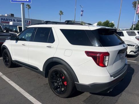 Used 2022 Ford Explorer ST w/ Equipment Group 401A AWD/4WD image 11