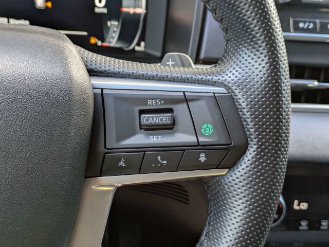 Used 2024 Mitsubishi Outlander SE FWD image 29