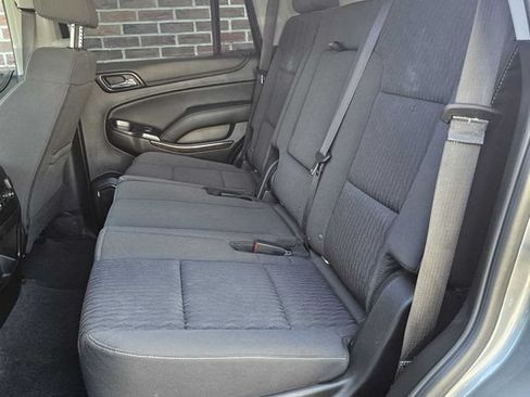 Used 2019 Chevrolet Tahoe LS w/ All-Season Package AWD/4WD image 7