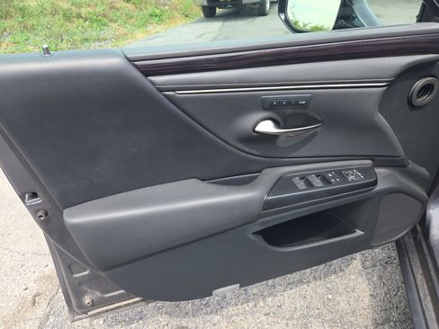 Used 2021 Lexus ES 250 w/ Premium Package AWD/4WD image 15