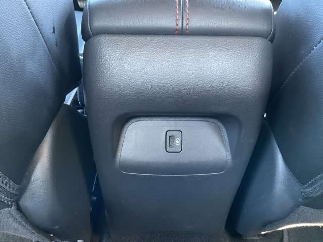 Used 2025 Nissan Sentra SR w/ SR Premium Package FWD image 19