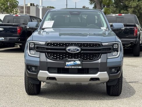 Used 2025 Ford Ranger Lariat w/ FX4 Off-Road Package AWD/4WD image 2