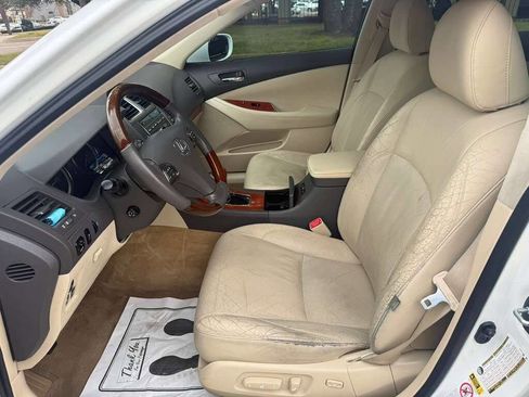 Used 2011 Lexus ES 350 image 10