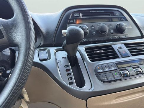 Used 2005 Honda Odyssey EX-L image 18