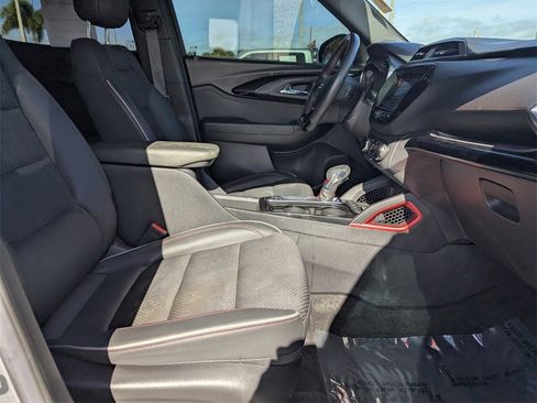 Used 2023 Chevrolet TrailBlazer RS w/ Convenience Package image 10