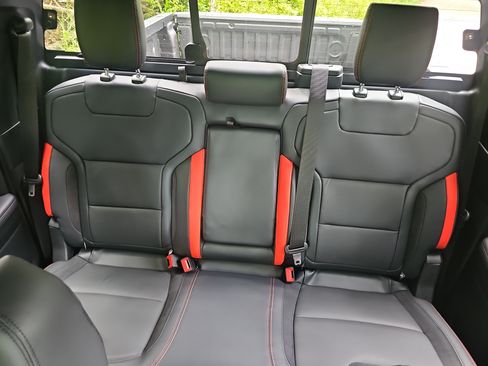 Used 2025 Ford Ranger Raptor AWD/4WD image 16