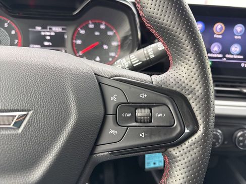 Used 2024 Chevrolet Trax RS w/ Driver Confidence Package image 14