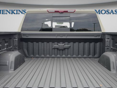 New 2026 Chevrolet Silverado 1500 ZR2 AWD/4WD image 13