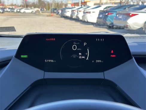 Certified 2023 Toyota Prius LE image 10