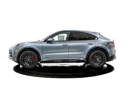 New 2026 Porsche Cayenne GTS AWD/4WD image 2